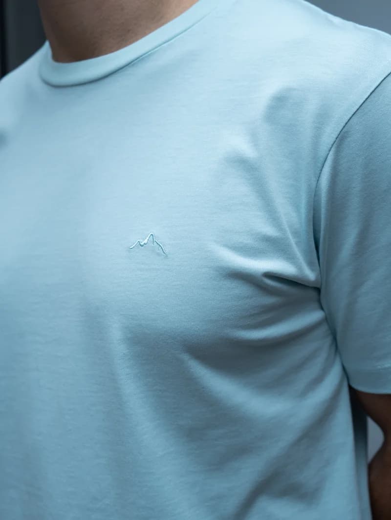 Signature Fit — azul bebe — Front